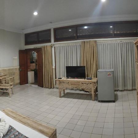 Hana Kuta Beach Hotel Kuta Lombok Exterior foto